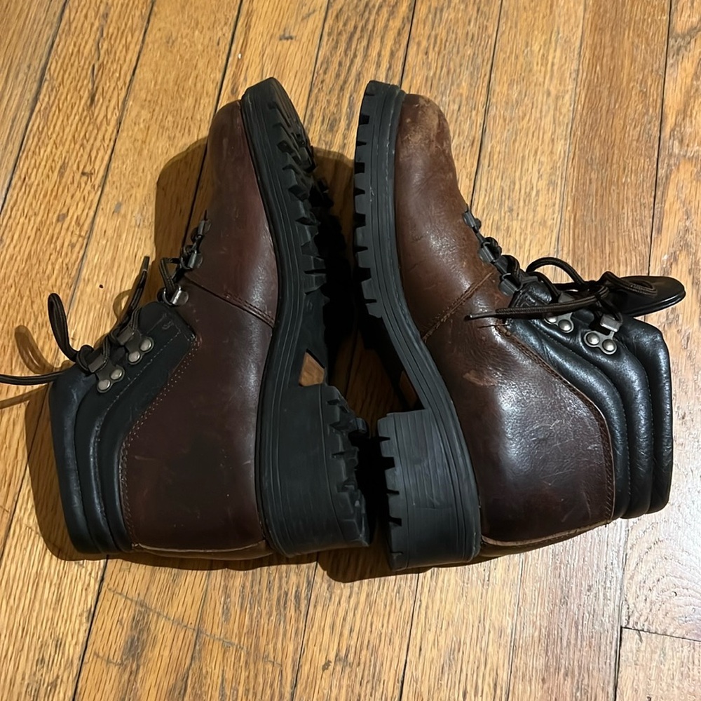 VINTAGE American Eagle Leather Chunky Heel Boot